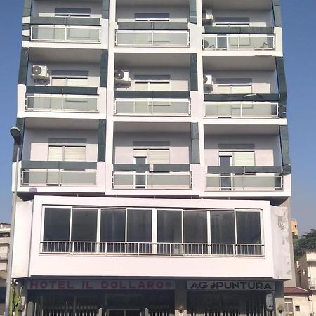 Hotel Il Dollaro Вилла-Сан-Джованни Экстерьер фото